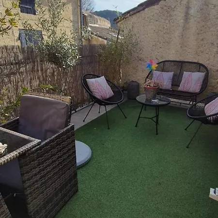 Proche D'uzes La Terrasse Du Soleil Levant Apartment Collias